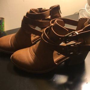 Brown/Caramel Booties